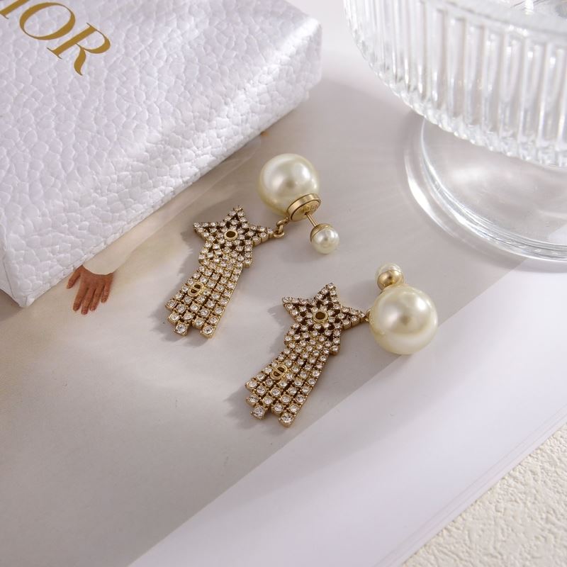chr1st1an D10r earrings